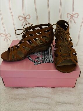 Crown Vintage Brown Lace-Up Cutout Wedge Sandals